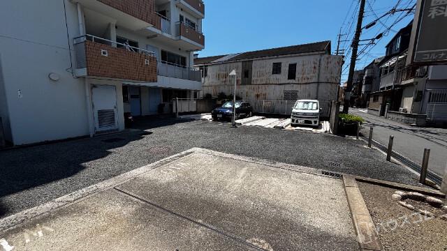 29/30 駐車場