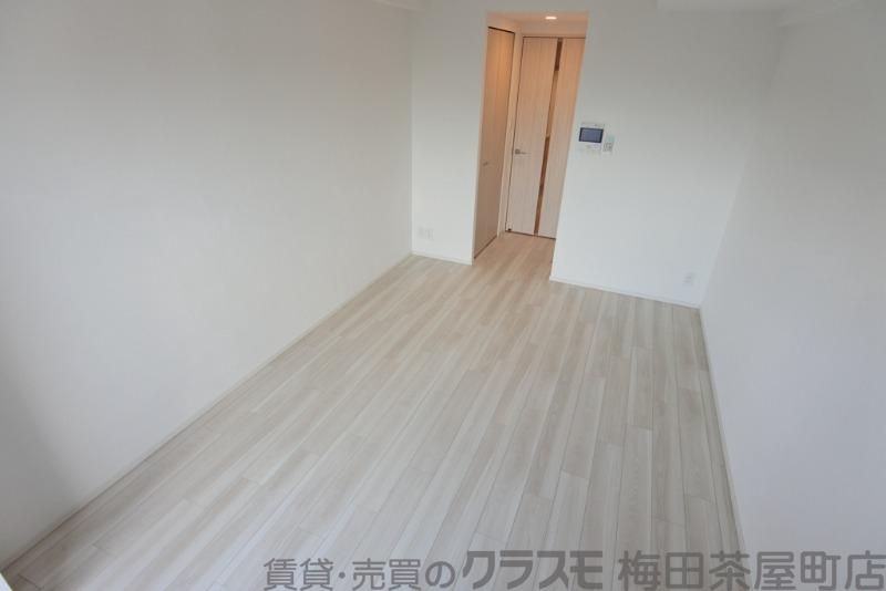 14/30 寝室