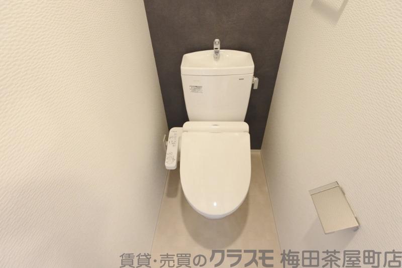 20/30 トイレ