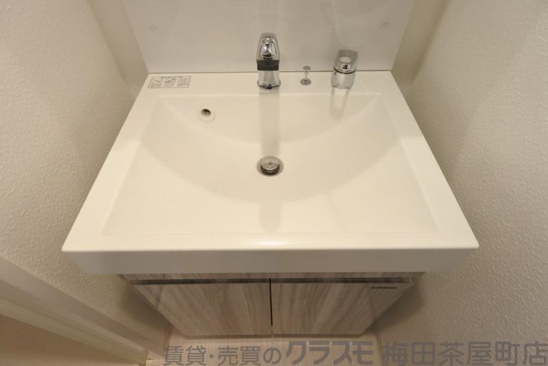 20/30 洗面
