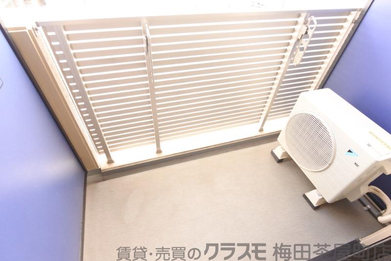 21/30 バルコニー