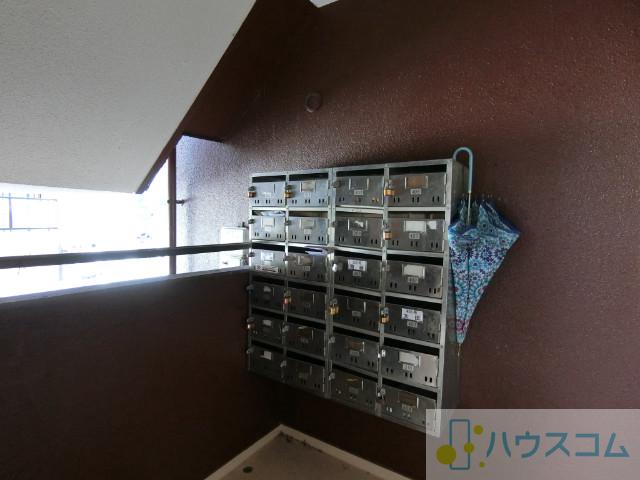 25/30 エントランス
