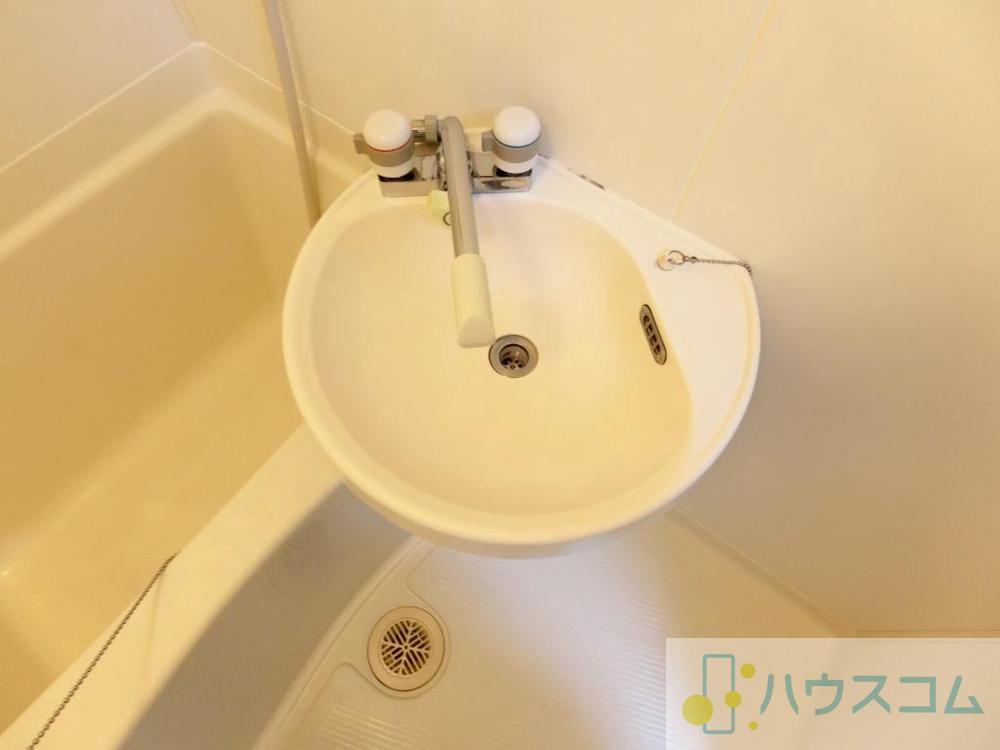 17/30 洗面