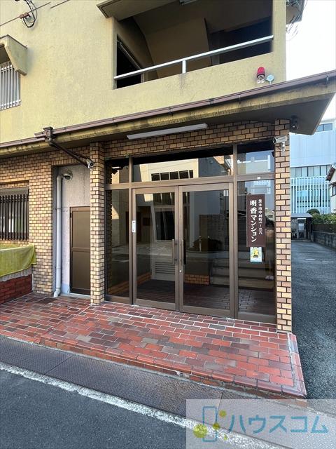 3/7 エントランス