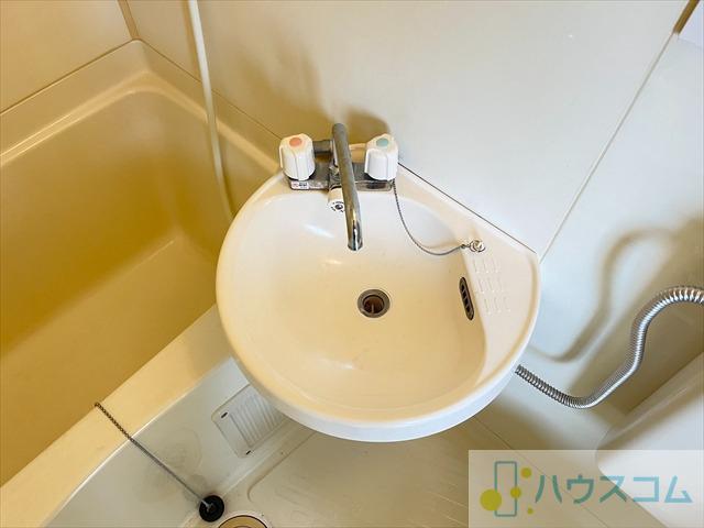 13/30 洗面