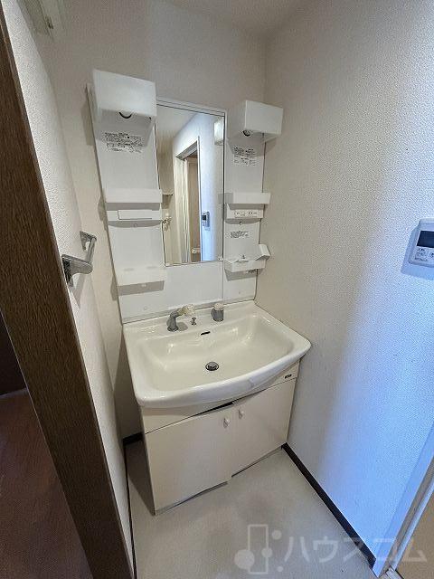15/30 洗面