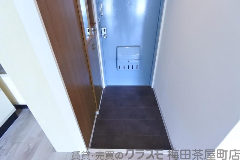 18/30 玄関