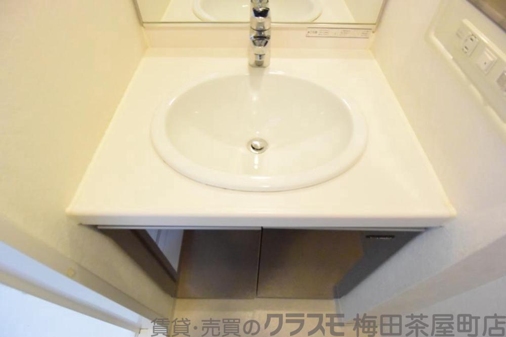 18/30 洗面
