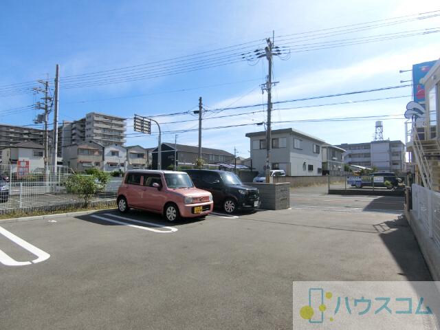 26/30 駐車場