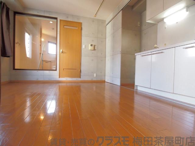 13/30 寝室