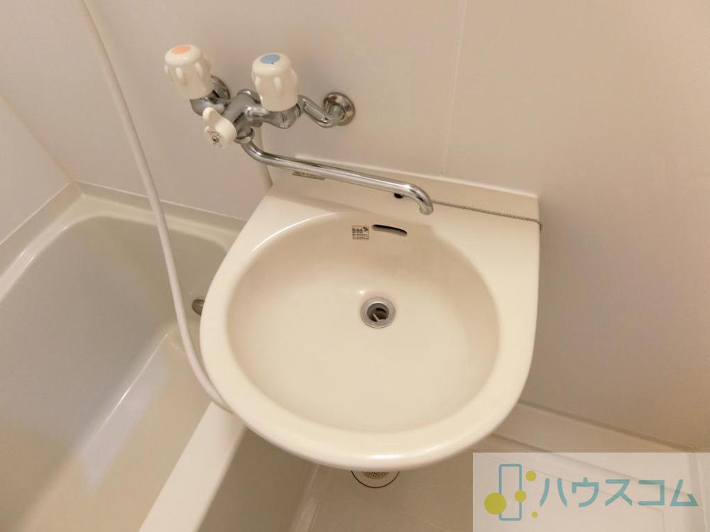 17/30 洗面