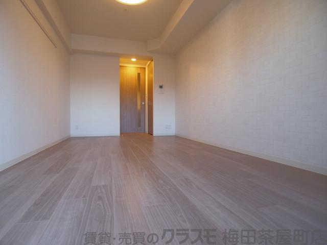 14/30 寝室