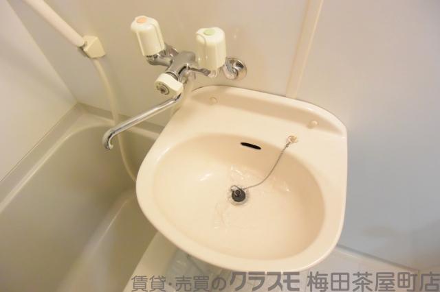 18/30 洗面