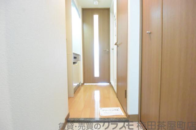 13/30 玄関