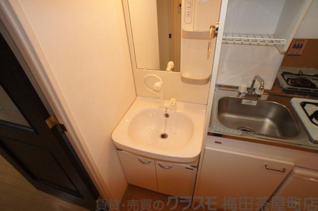 17/30 洗面