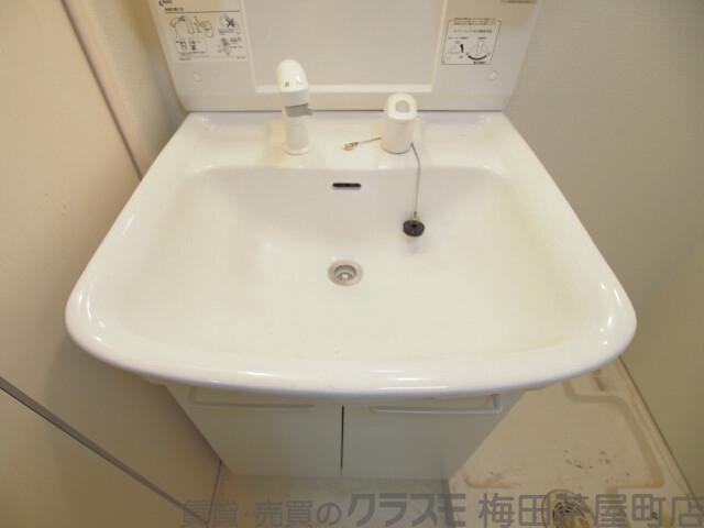 24/30 洗面