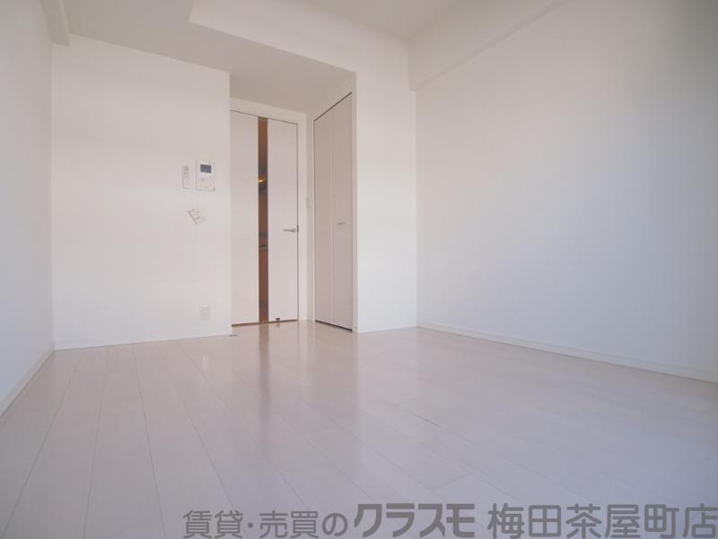 13/30 寝室