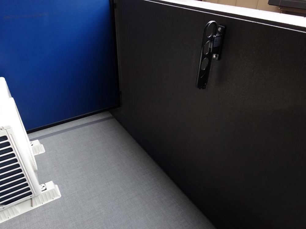 27/30 バルコニー