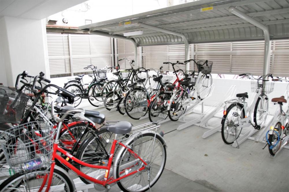 18/30 駐車場