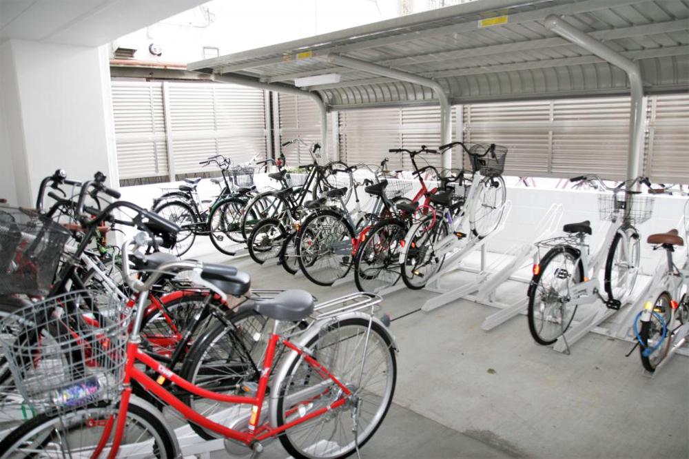 18/30 駐車場