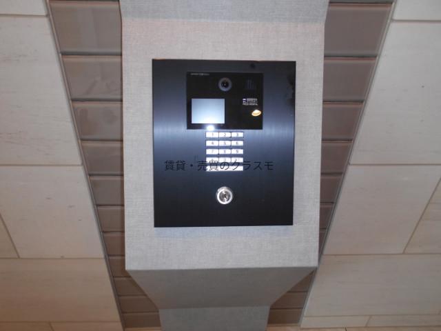 2/3 エントランス