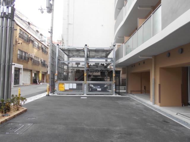 16/30 駐車場