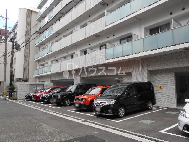 16/30 駐車場