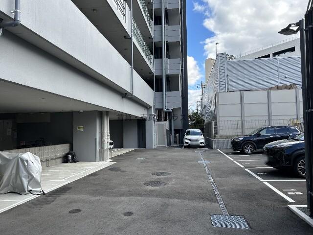 16/26 駐車場