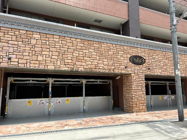 15/17 駐車場
