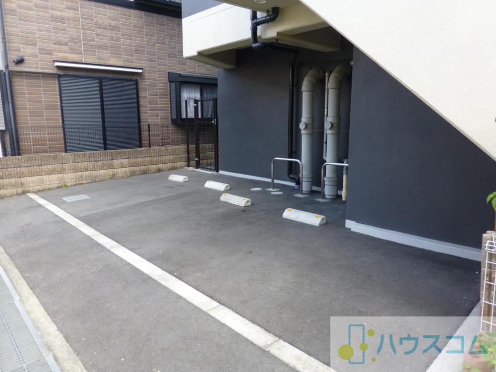 4/8 駐車場