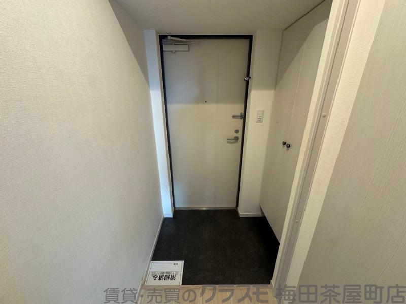 14/30 玄関