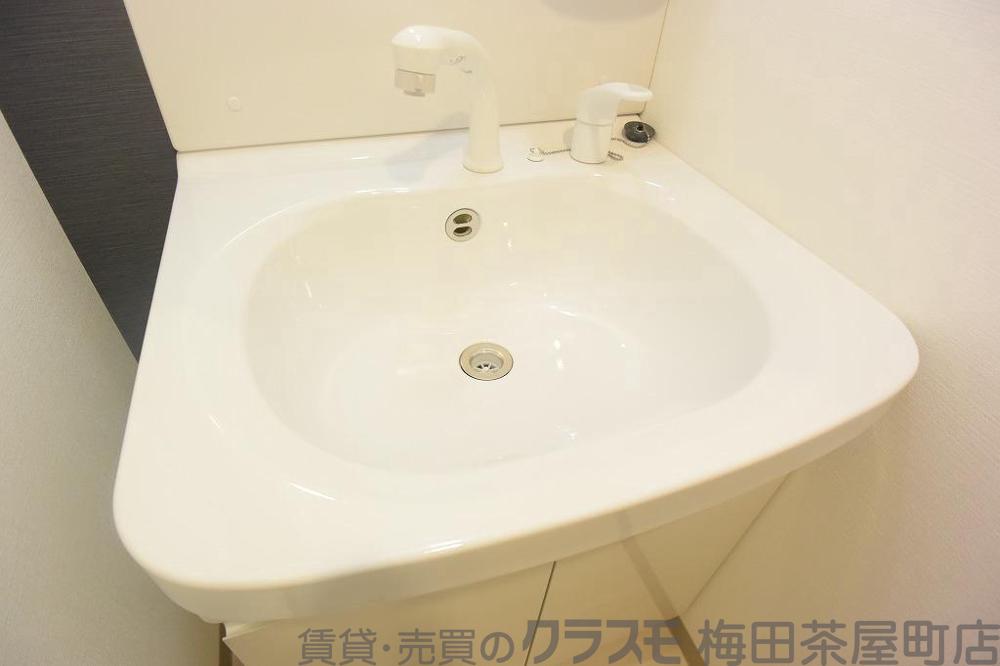 24/30 洗面