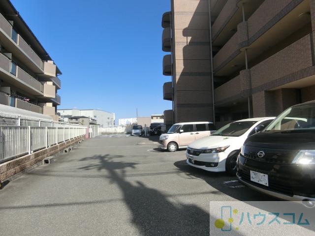 3/6 駐車場