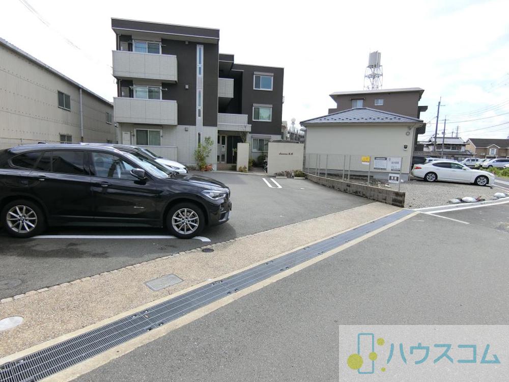 3/5 駐車場