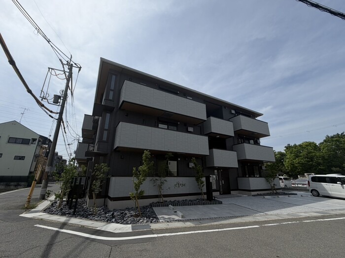 1/25 外観