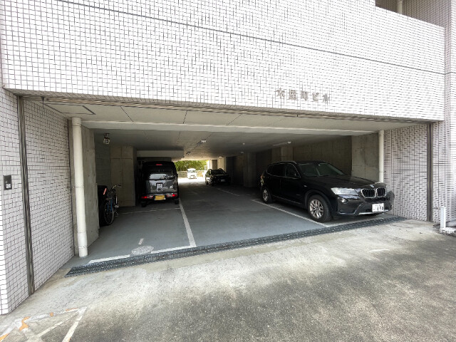 2/3 エントランス