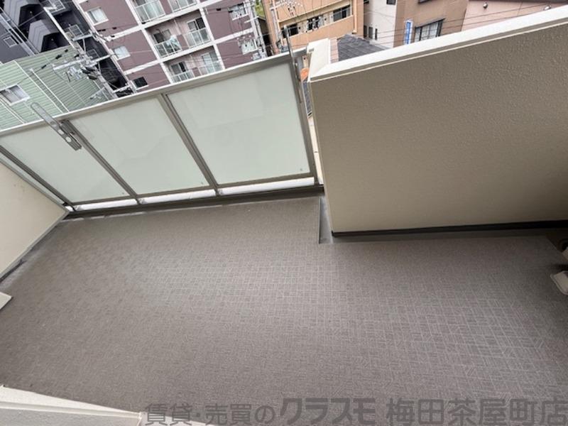 21/30 バルコニー