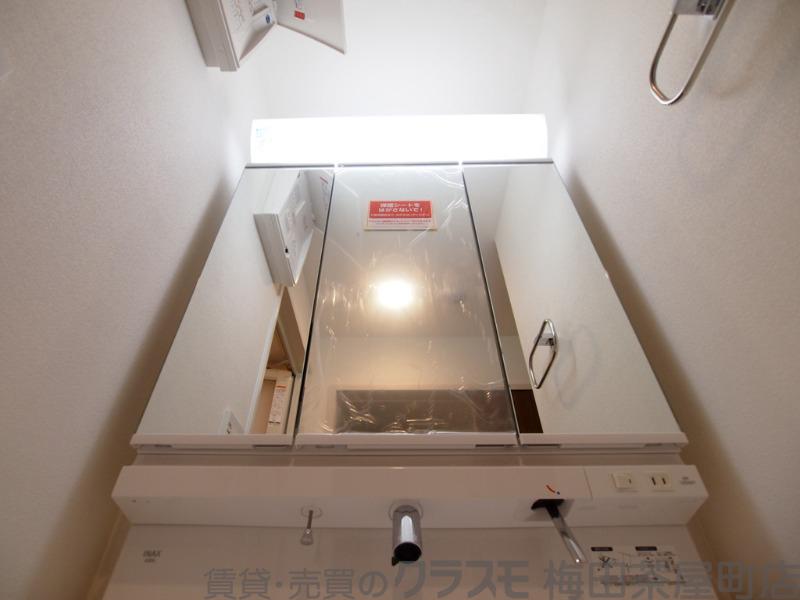 14/30 室内