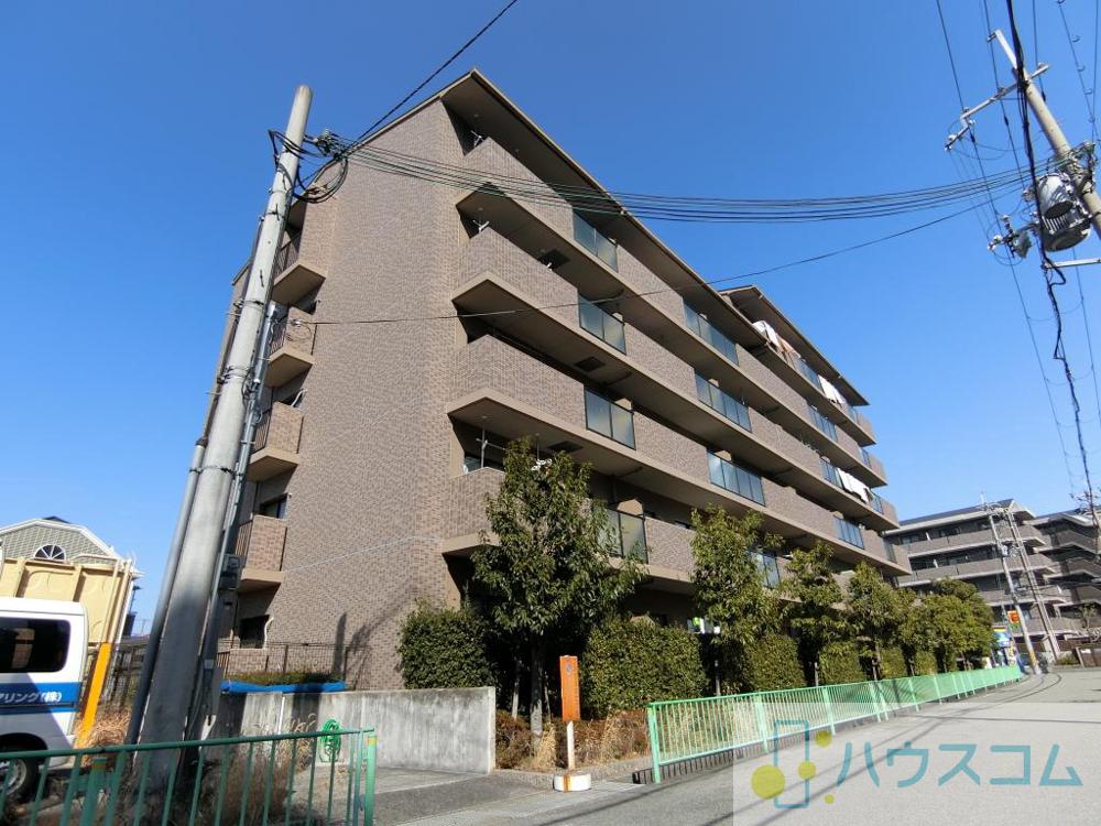 2/30 外観