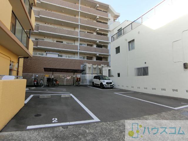 3/6 駐車場
