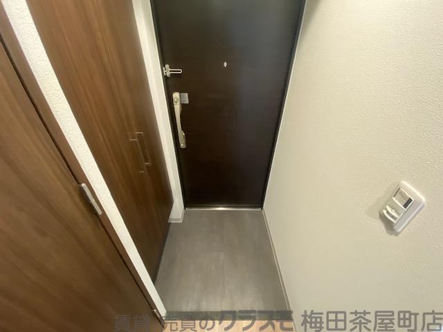 14/30 玄関