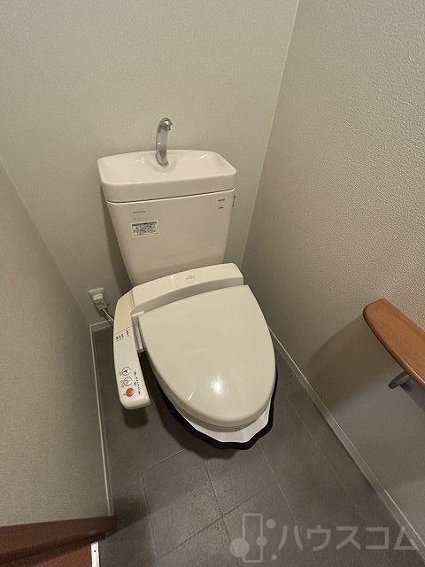 13/30 トイレ