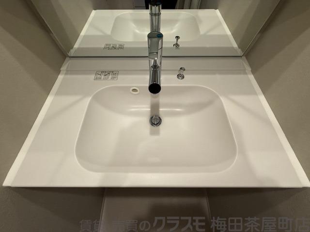 16/30 浴室