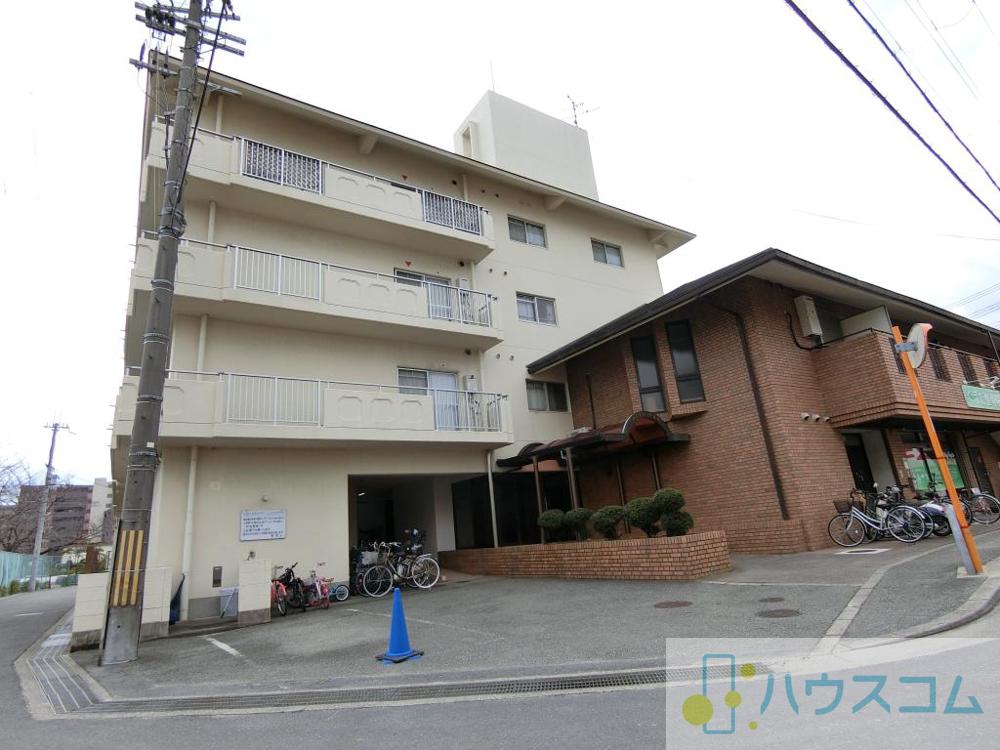 2/30 外観