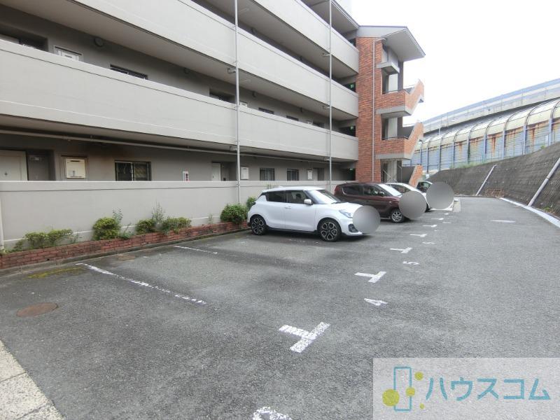 4/7 駐車場