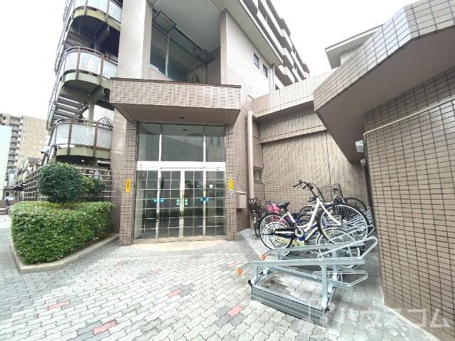 29/30 エントランス