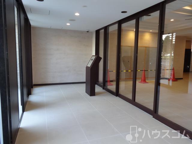 14/18 エントランス