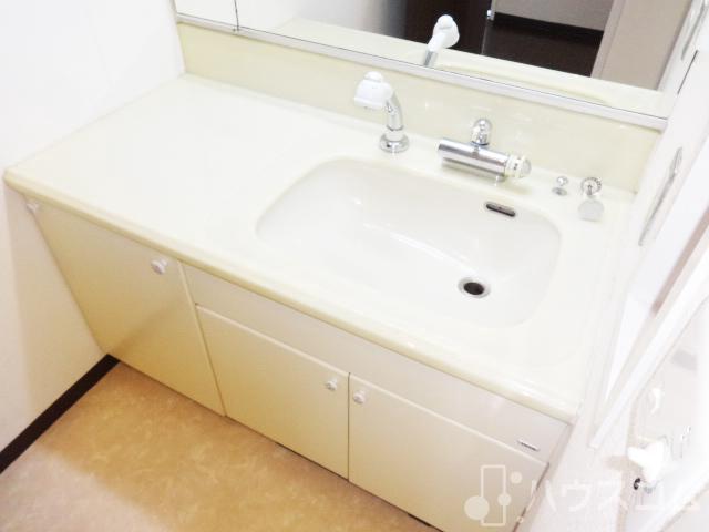15/30 洗面