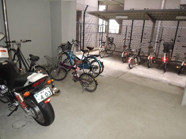 20/25 駐車場