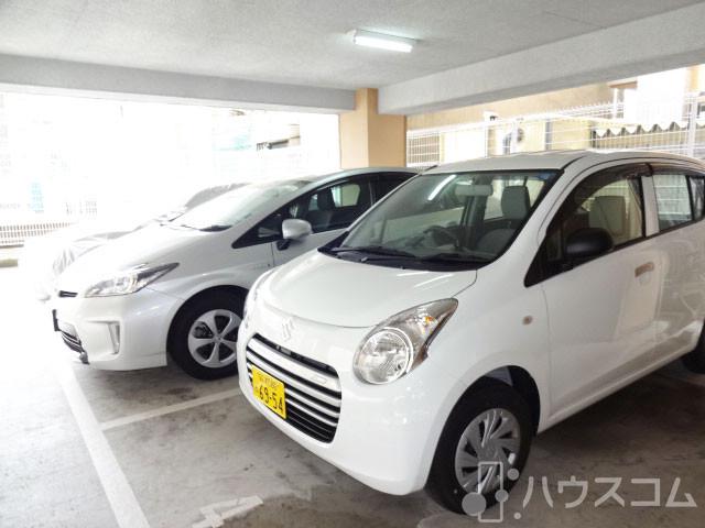21/27 駐車場